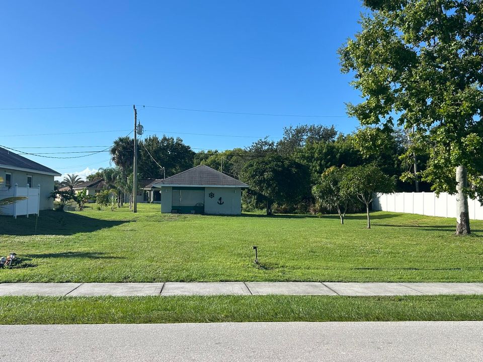 Active With Contract: $145,000 (0 beds, 0 baths, 0 Square Feet)