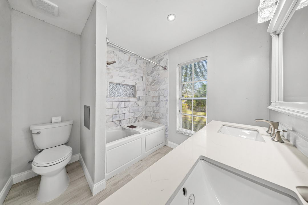 Active With Contract: $389,900 (4 beds, 2 baths, 1715 Square Feet)