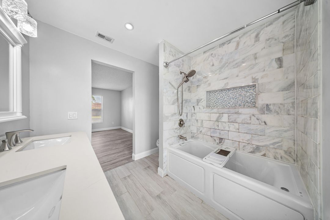 Active With Contract: $389,900 (4 beds, 2 baths, 1715 Square Feet)