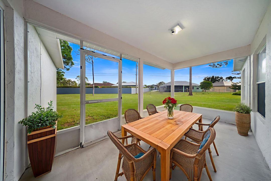 Active With Contract: $389,900 (4 beds, 2 baths, 1715 Square Feet)