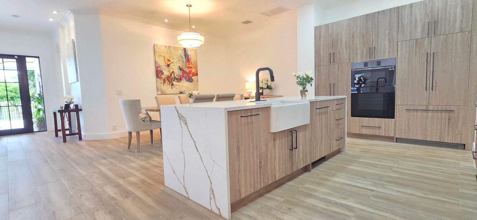 For Sale: $1,870,000 (3 beds, 3 baths, 2017 Square Feet)