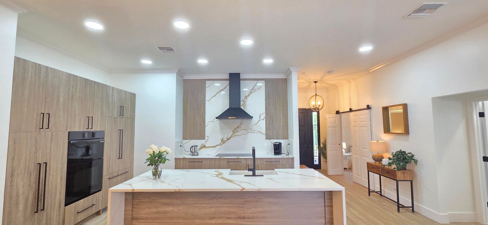 For Sale: $1,870,000 (3 beds, 3 baths, 2017 Square Feet)