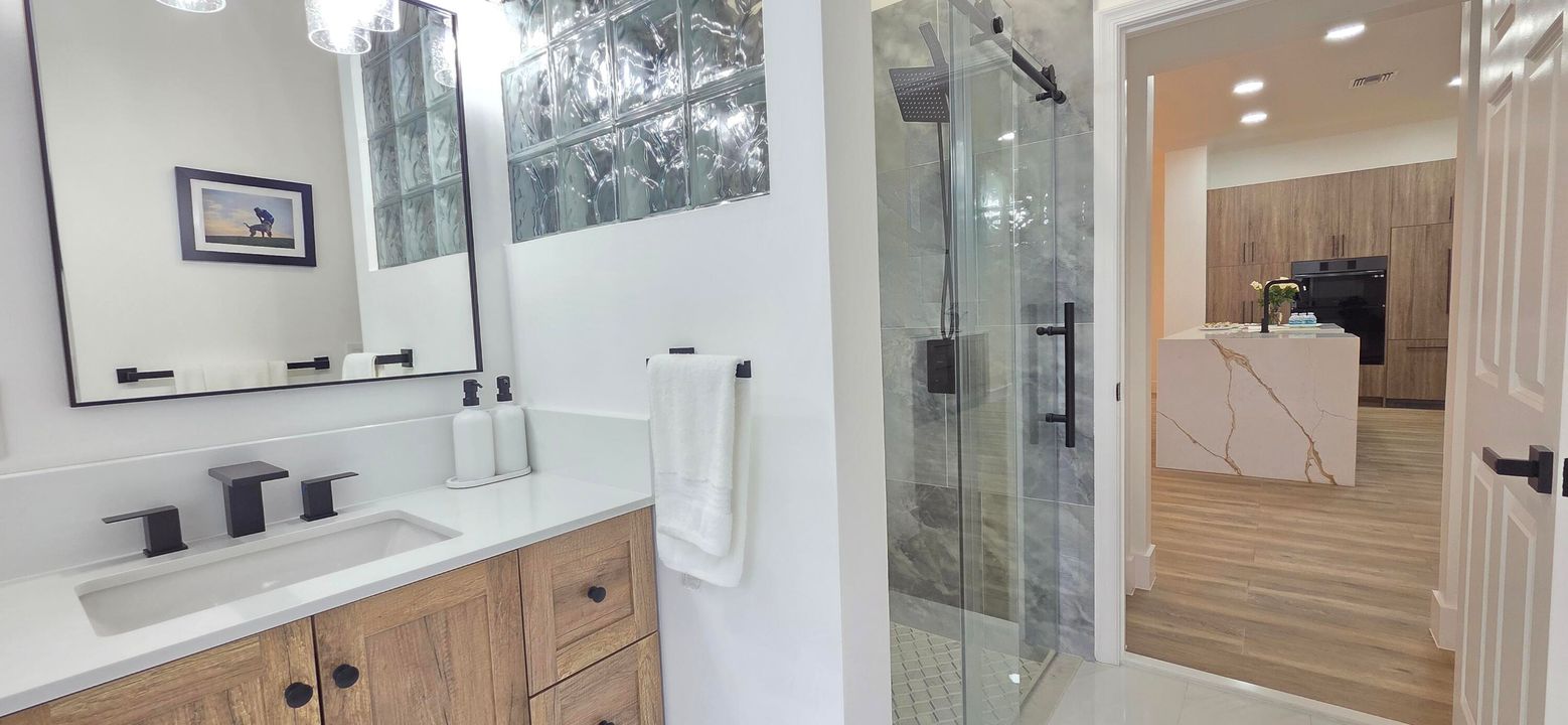 For Sale: $1,870,000 (3 beds, 3 baths, 2017 Square Feet)