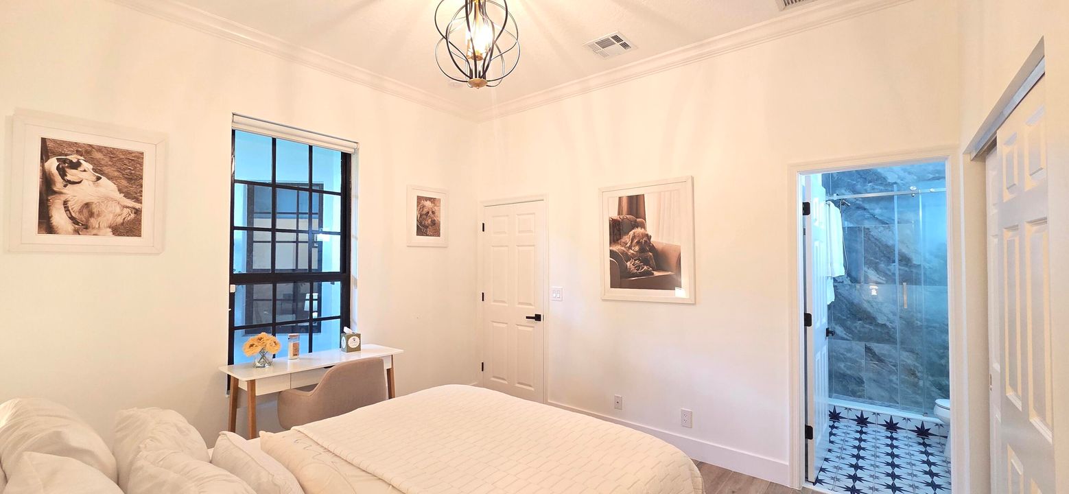 For Sale: $1,870,000 (3 beds, 3 baths, 2017 Square Feet)