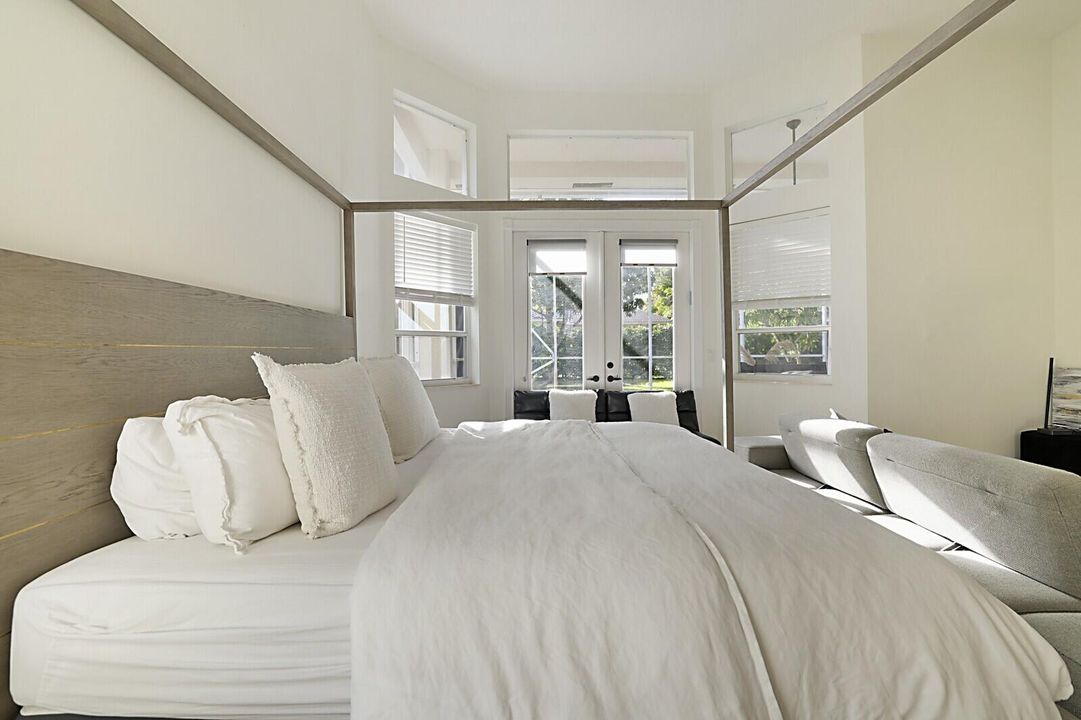 待售: $1,100,000 (4 贝兹, 3 浴室, 3109 平方英尺)