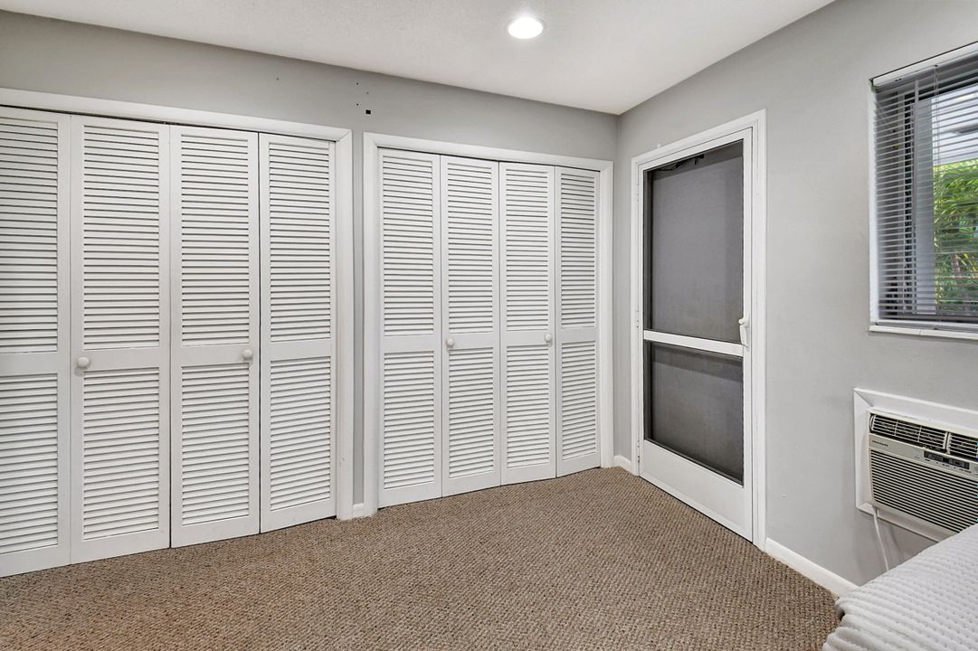 待售: $130,000 (1 贝兹, 1 浴室, 570 平方英尺)