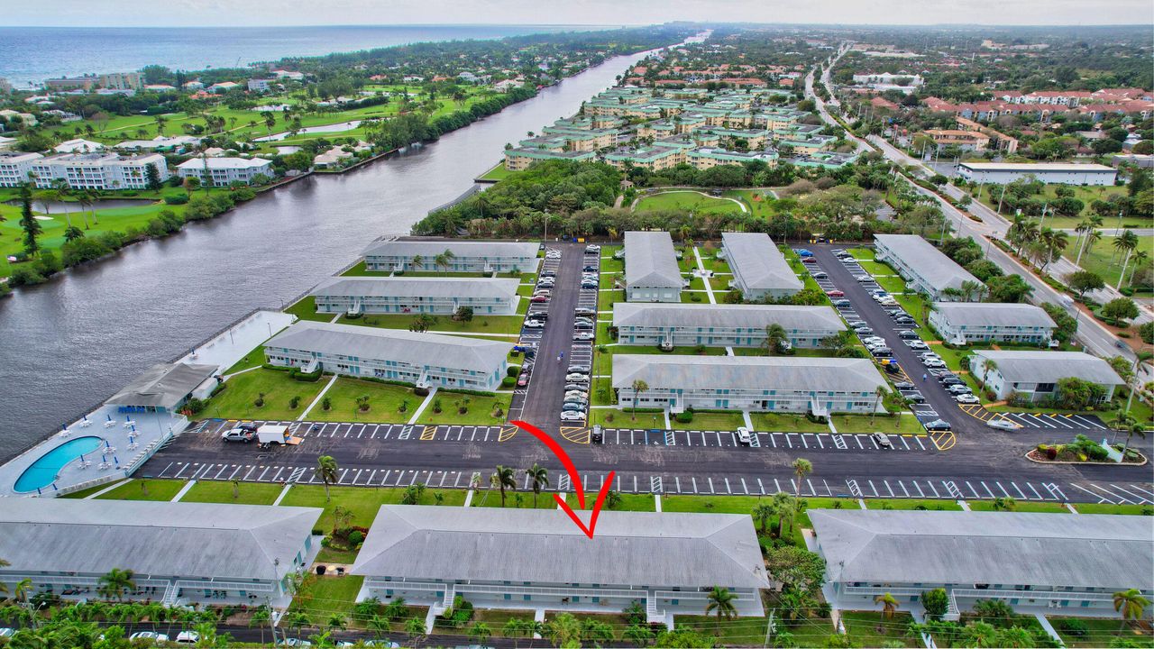 待售: $130,000 (1 贝兹, 1 浴室, 570 平方英尺)