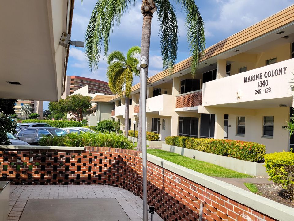 Active With Contract: $1,799 (1 beds, 1 baths, 719 Square Feet)