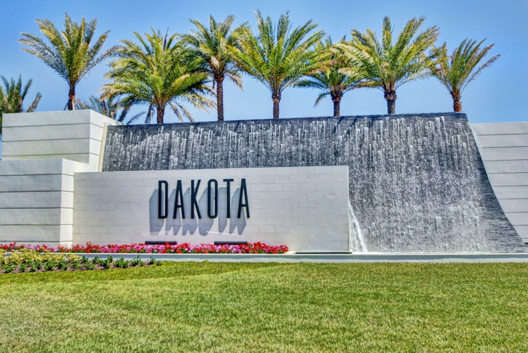 出租: $8,900 (5 贝兹, 5 浴室, 3706 平方英尺)