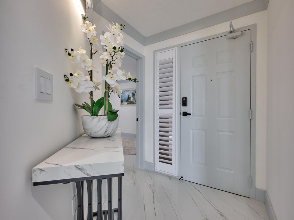 For Rent: $5,500 (3 beds, 2 baths, 1549 Square Feet)