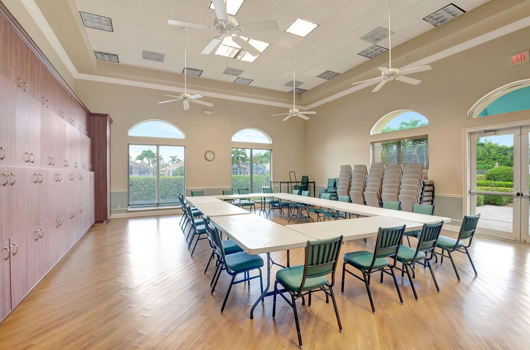 Active With Contract: $575,000 (3 beds, 2 baths, 2331 Square Feet)