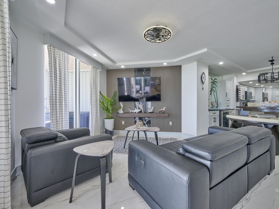 For Rent: $5,500 (3 beds, 2 baths, 1549 Square Feet)