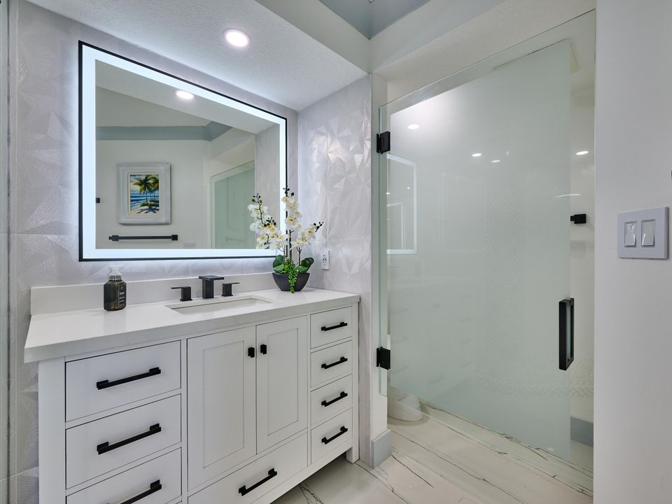 For Rent: $5,500 (3 beds, 2 baths, 1549 Square Feet)