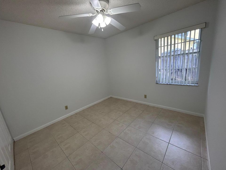 For Rent: $3,250 (3 beds, 2 baths, 1287 Square Feet)