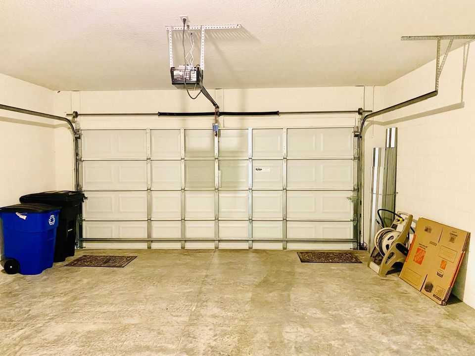 出租: $2,900 (5 贝兹, 3 浴室, 2725 平方英尺)