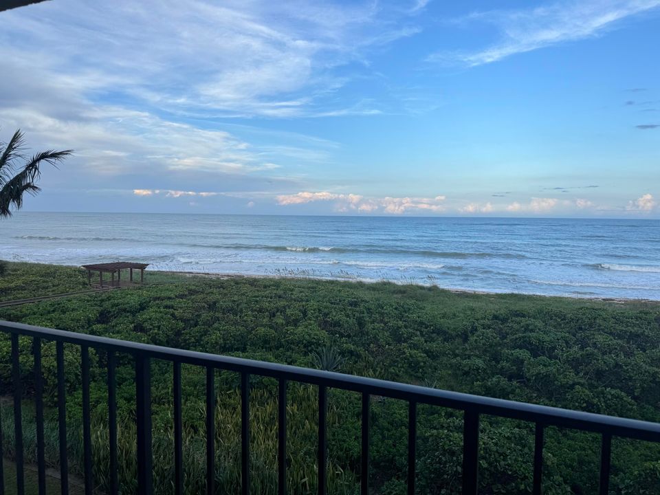 На продажу: $335,000 (2 спален, 2 ванн, 1053 Квадратных фут)