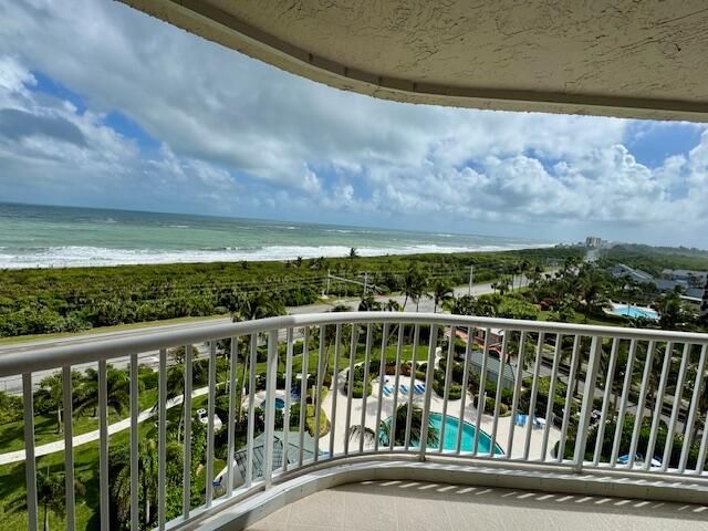 For Rent: $5,500 (3 beds, 2 baths, 1549 Square Feet)