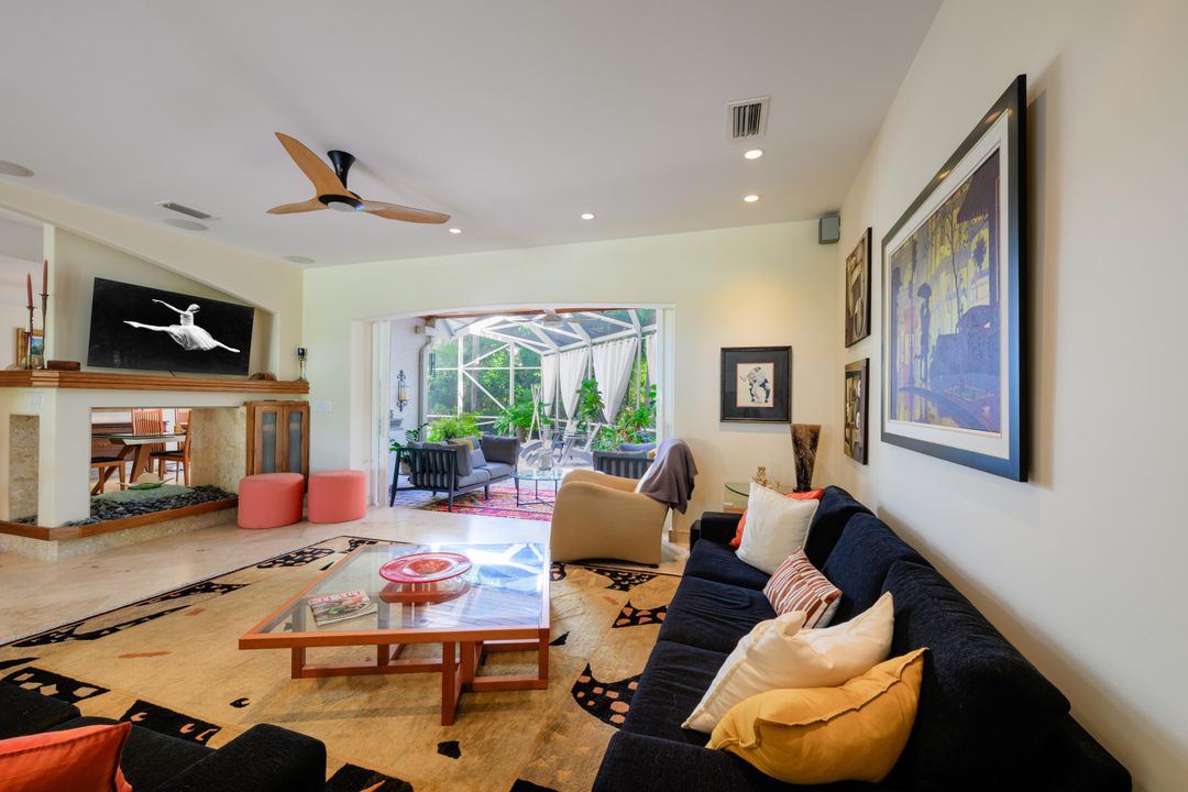 For Sale: $1,398,000 (4 beds, 3 baths, 3017 Square Feet)