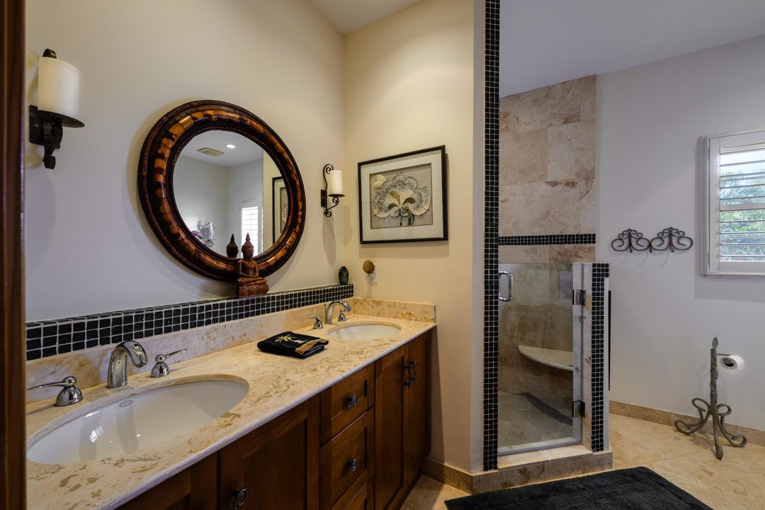 For Sale: $1,398,000 (4 beds, 3 baths, 3017 Square Feet)