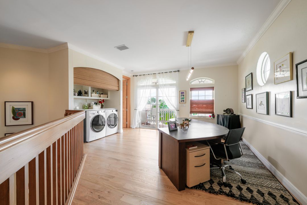 For Sale: $1,398,000 (4 beds, 3 baths, 3017 Square Feet)