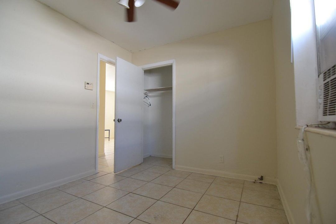 出租: $1,375 (2 贝兹, 1 浴室, 612 平方英尺)