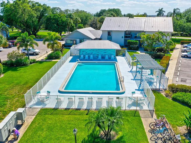 待售: $382,500 (3 贝兹, 3 浴室, 1388 平方英尺)