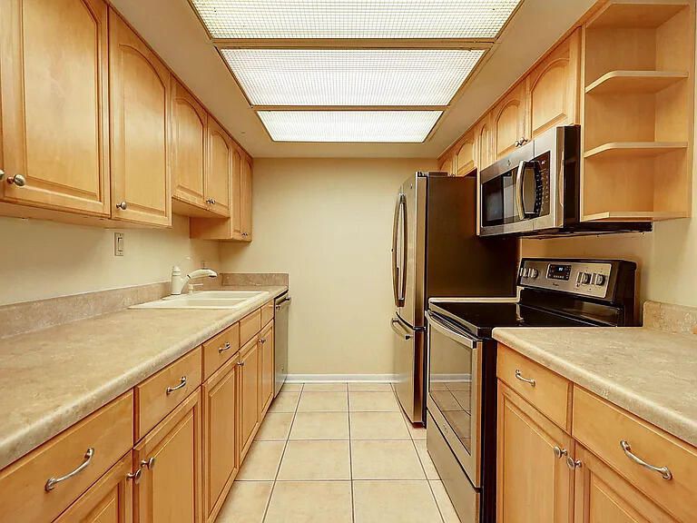 待售: $382,500 (3 贝兹, 3 浴室, 1388 平方英尺)