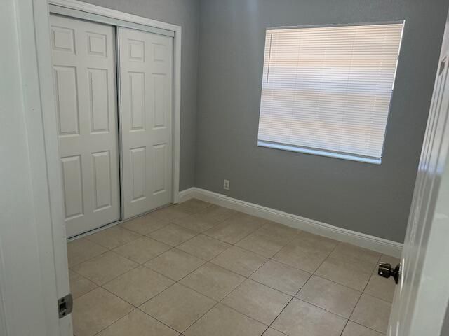 For Rent: $2,275 (3 beds, 2 baths, 982 Square Feet)