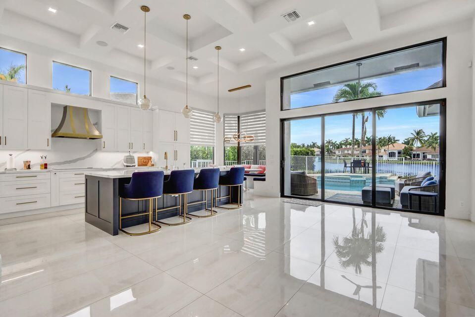 For Rent: $18,000 (4 beds, 3 baths, 3093 Square Feet)