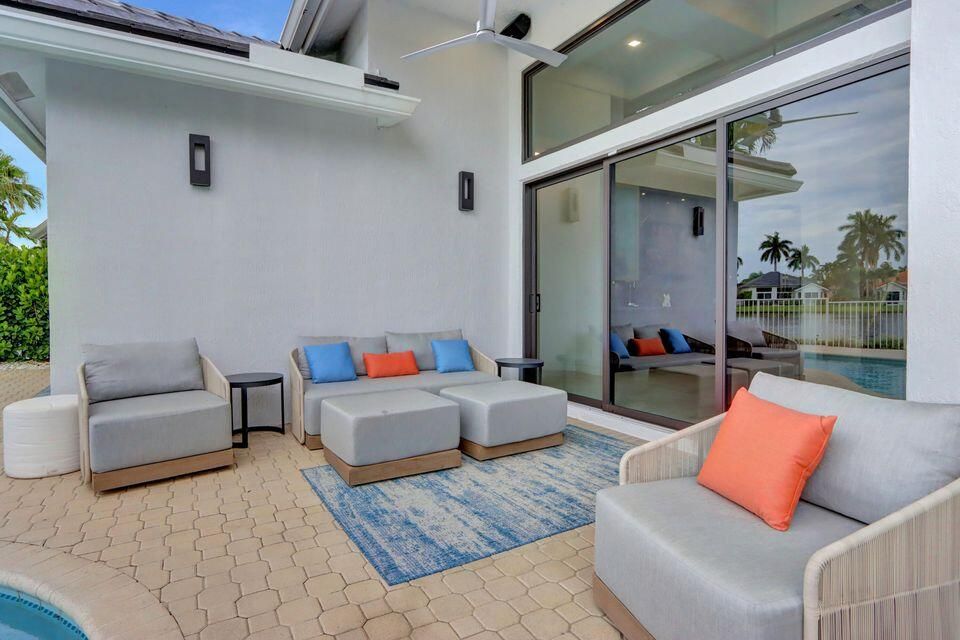 For Rent: $18,000 (4 beds, 3 baths, 3093 Square Feet)