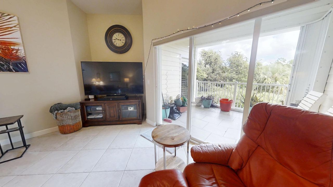 На продажу: $380,000 (3 спален, 2 ванн, 2095 Квадратных фут)