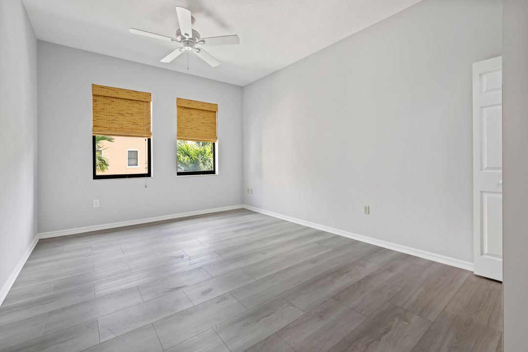Active With Contract: $410,000 (2 beds, 2 baths, 1105 Square Feet)