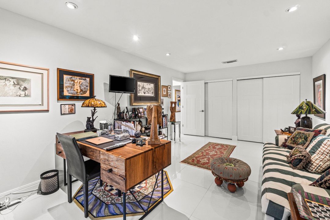 Active With Contract: $599,900 (3 beds, 2 baths, 2556 Square Feet)