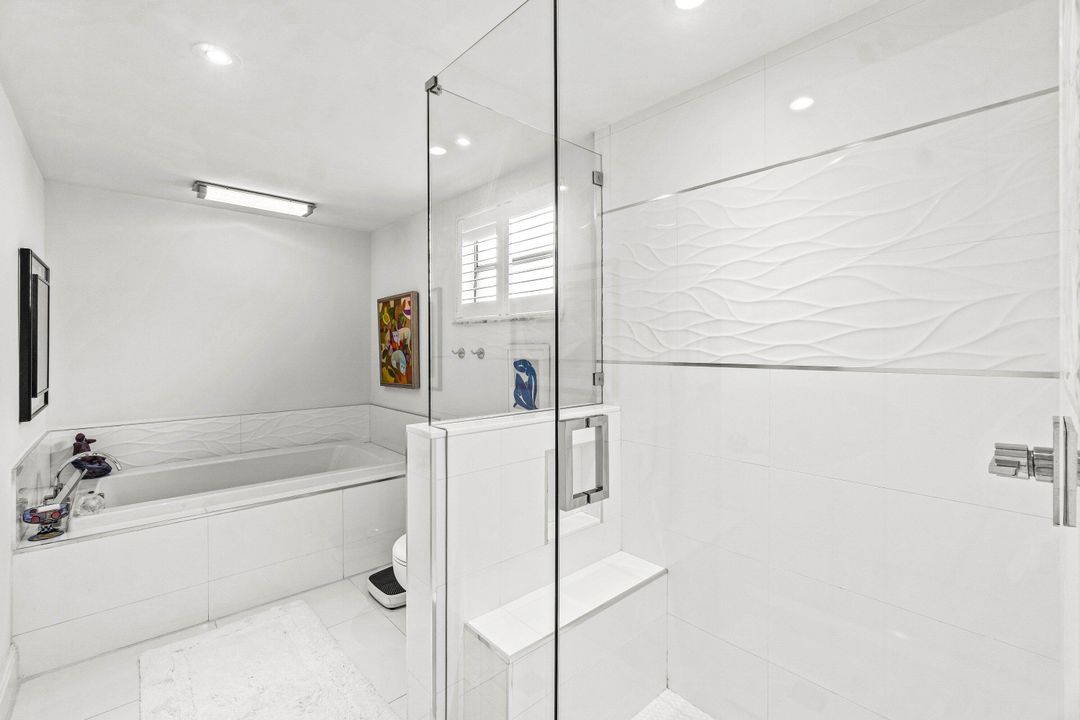 Active With Contract: $599,900 (3 beds, 2 baths, 2556 Square Feet)