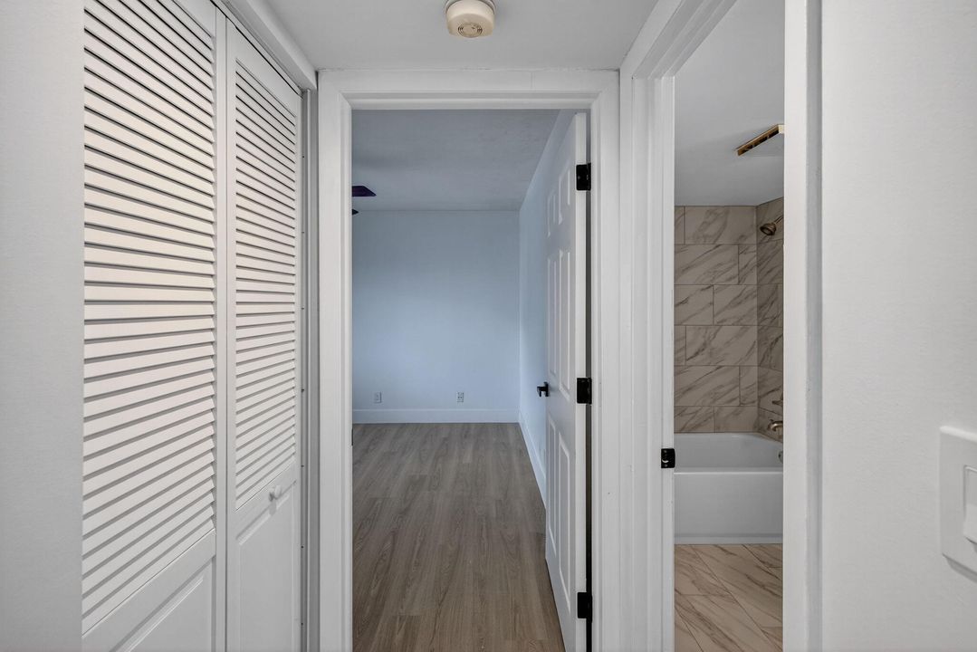 For Rent: $2,800 (2 beds, 2 baths, 1070 Square Feet)