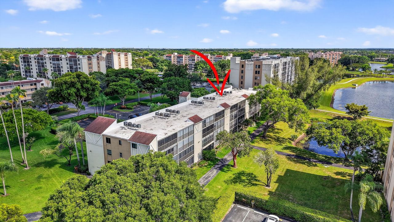 For Rent: $2,800 (2 beds, 2 baths, 1070 Square Feet)