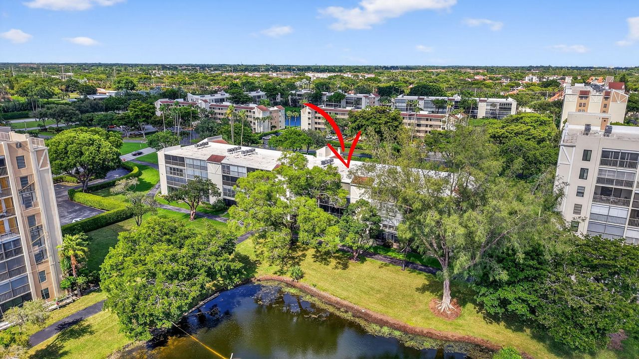 For Rent: $2,800 (2 beds, 2 baths, 1070 Square Feet)