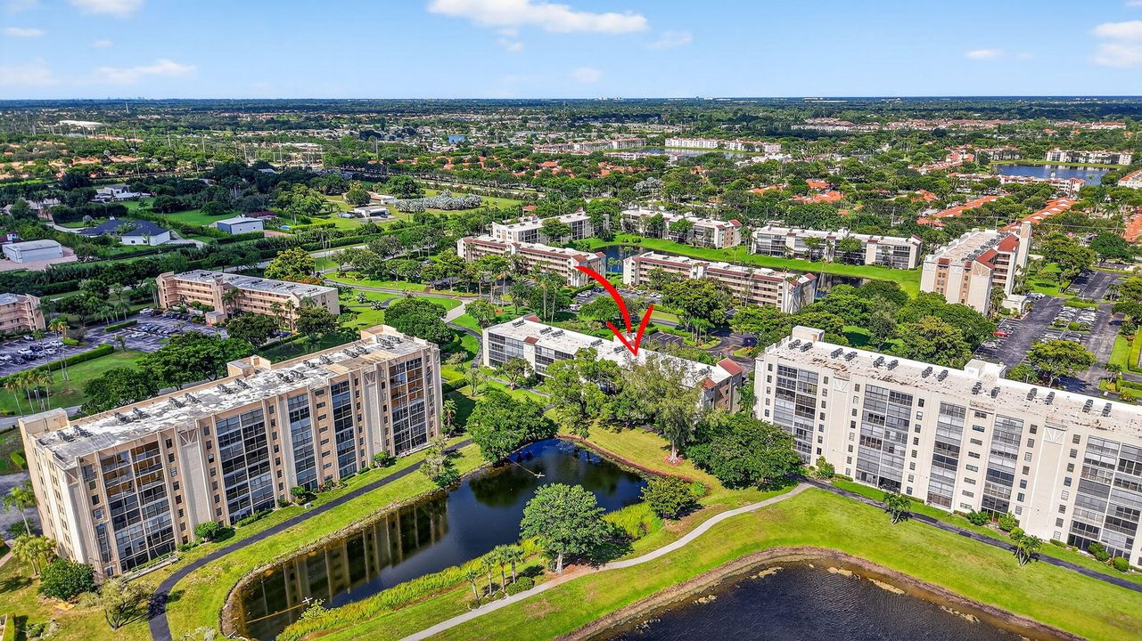 For Rent: $2,800 (2 beds, 2 baths, 1070 Square Feet)