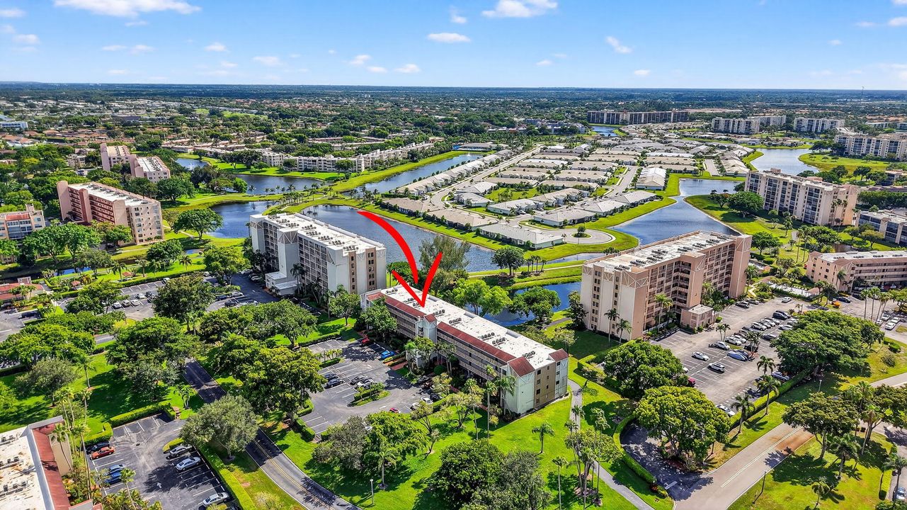 For Rent: $2,800 (2 beds, 2 baths, 1070 Square Feet)