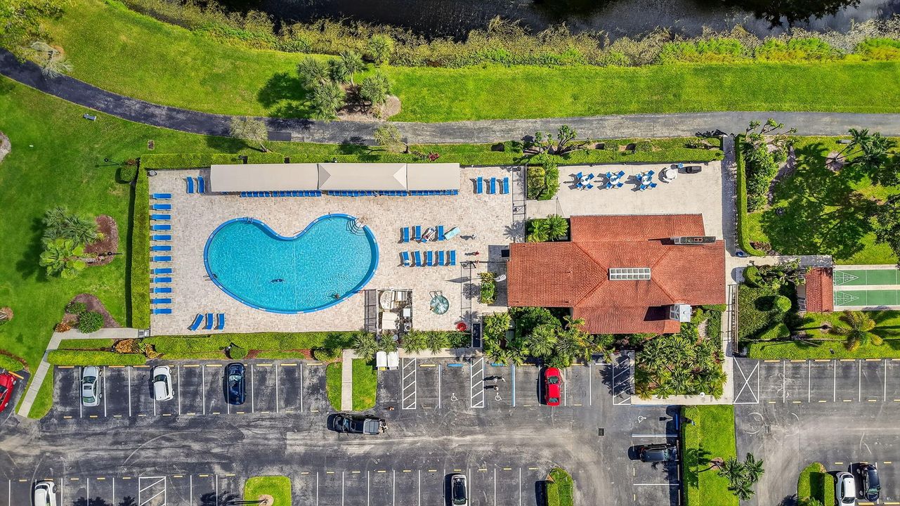 For Rent: $2,800 (2 beds, 2 baths, 1070 Square Feet)