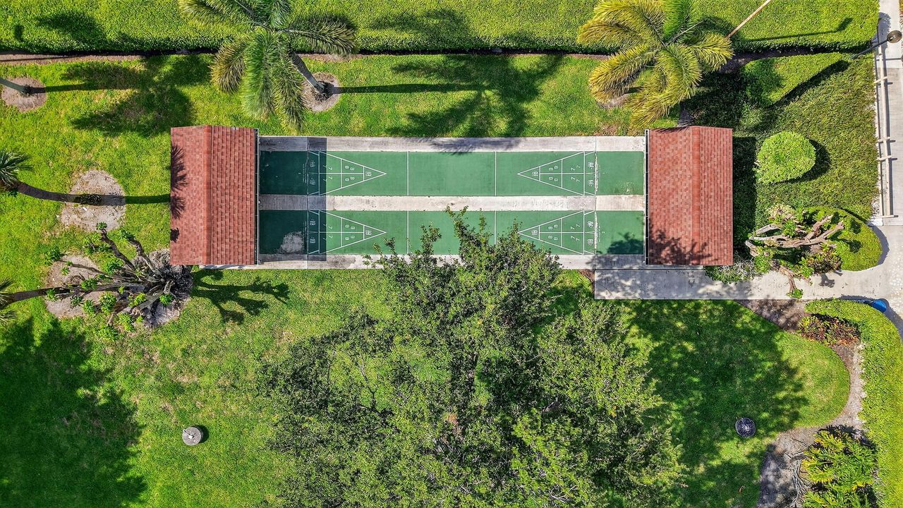 For Rent: $2,800 (2 beds, 2 baths, 1070 Square Feet)