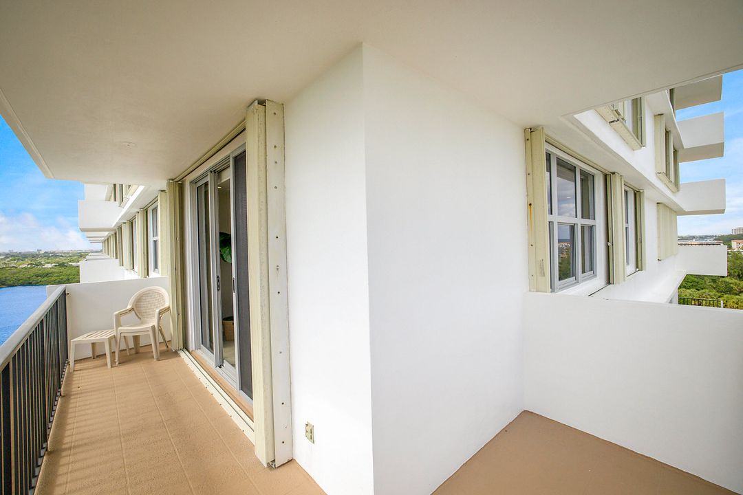 For Rent: $7,000 (2 beds, 2 baths, 1078 Square Feet)