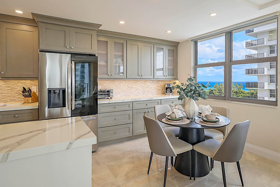 For Rent: $7,000 (2 beds, 2 baths, 1078 Square Feet)