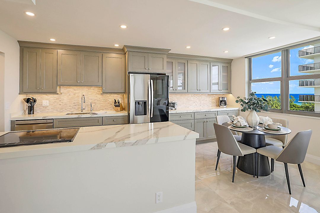 For Rent: $7,000 (2 beds, 2 baths, 1078 Square Feet)