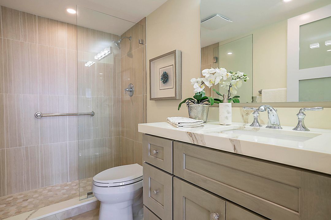 For Rent: $7,000 (2 beds, 2 baths, 1078 Square Feet)