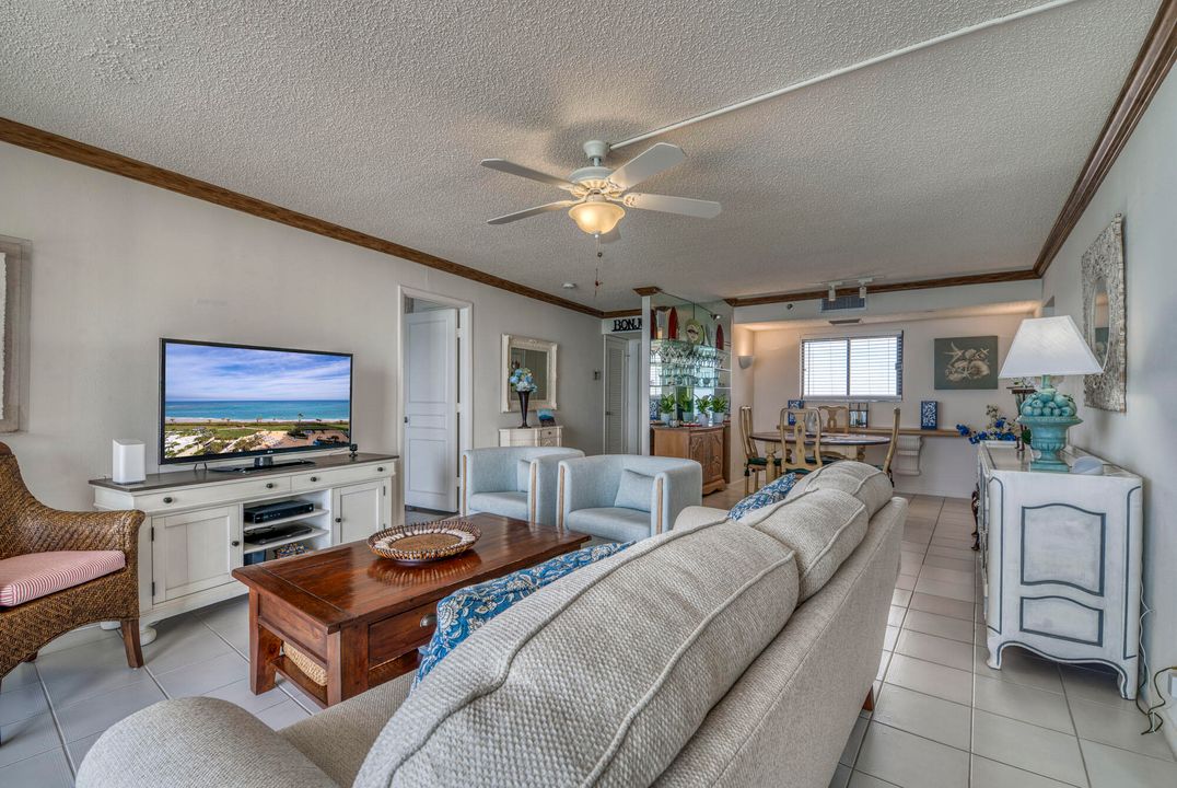 For Sale: $749,990 (2 beds, 2 baths, 1170 Square Feet)