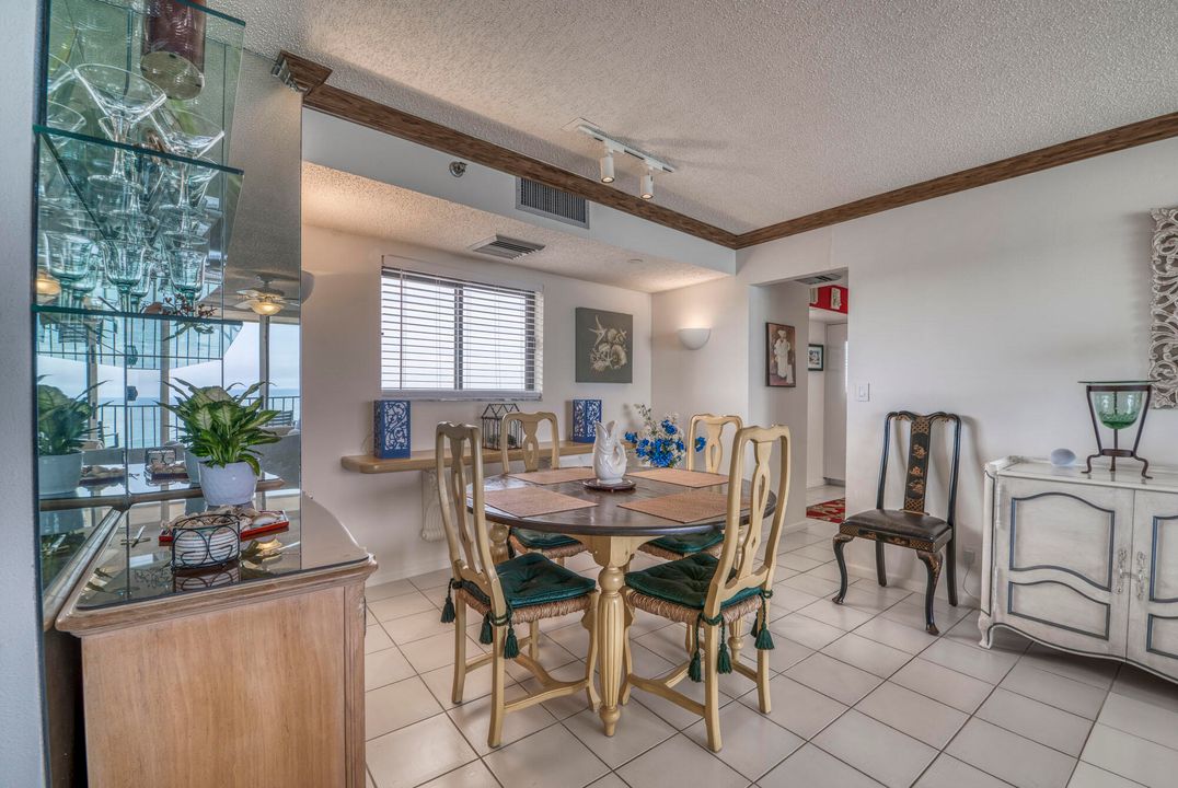 For Sale: $749,990 (2 beds, 2 baths, 1170 Square Feet)