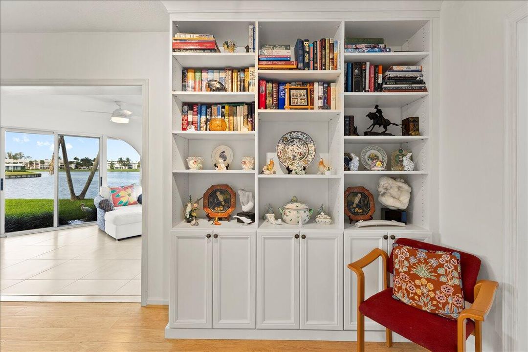 待售: $795,000 (3 贝兹, 2 浴室, 2380 平方英尺)