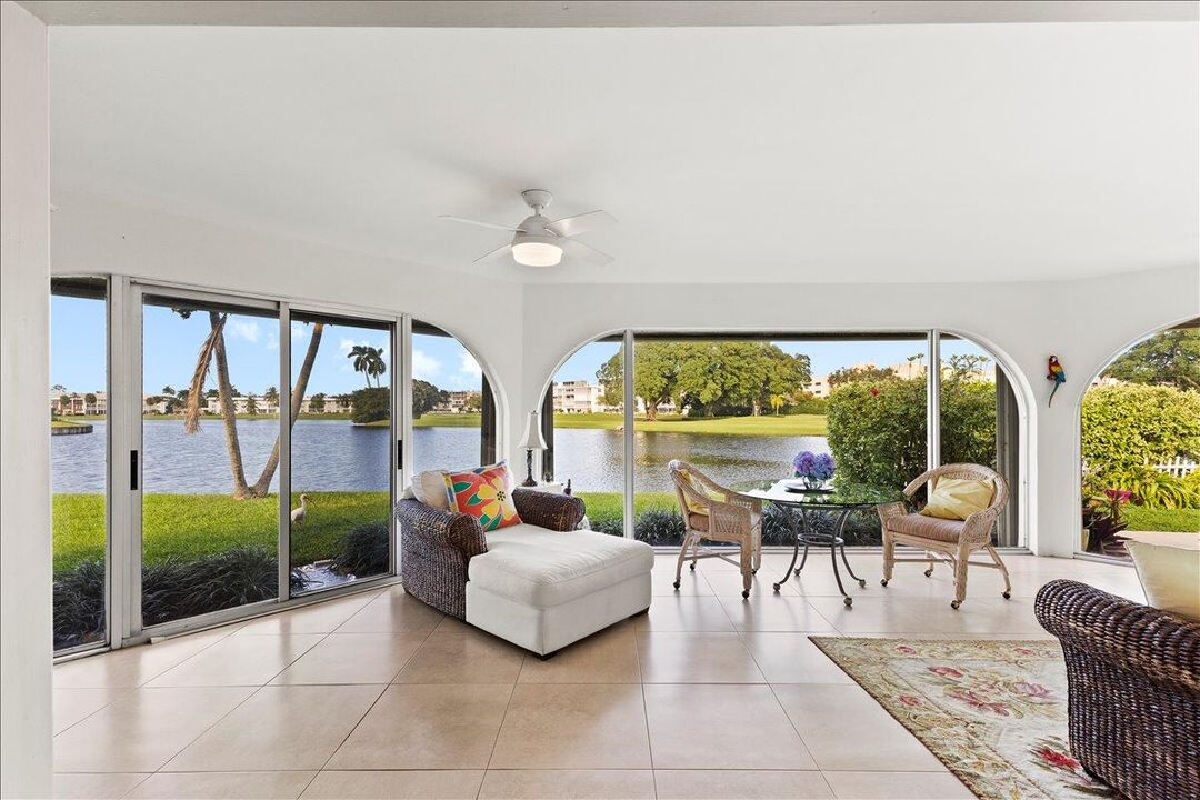 待售: $795,000 (3 贝兹, 2 浴室, 2380 平方英尺)