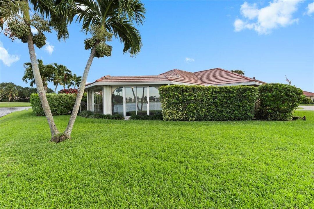 待售: $795,000 (3 贝兹, 2 浴室, 2380 平方英尺)